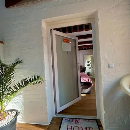 Apartment Place To Beee