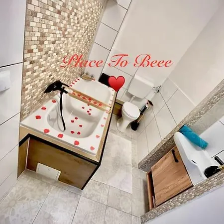 Appartement Place To Beee *